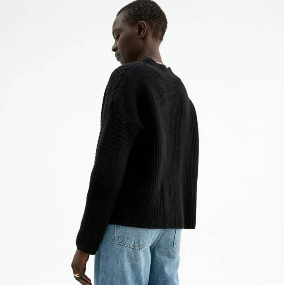 Cardigan Med Struktur